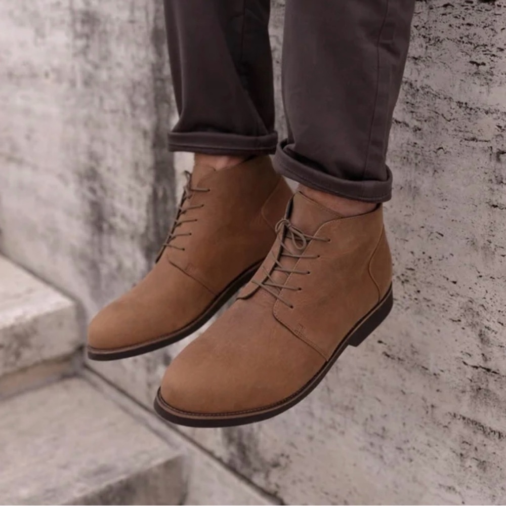Nisolo Mens Daytripper Chukka Boots Leather Tobacco Brown Size 11.5